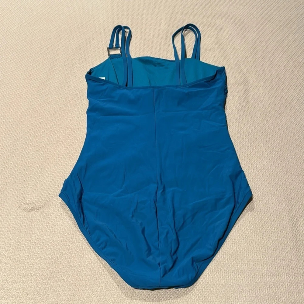 Aqua Green Swimsuit - Picture 5 of 11